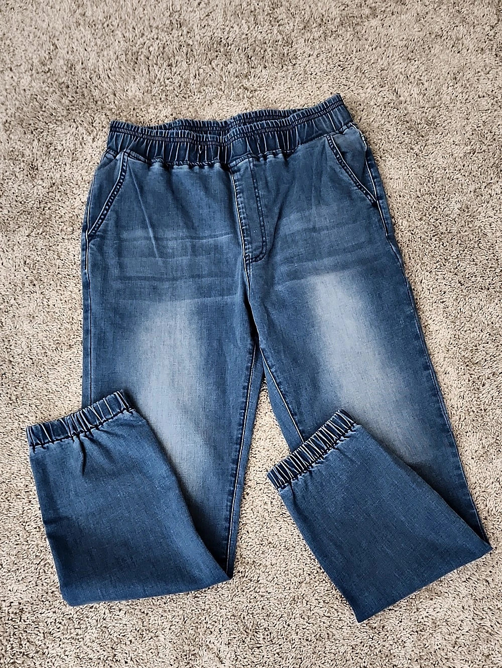 Women's Blue Jogger Jeans Like New